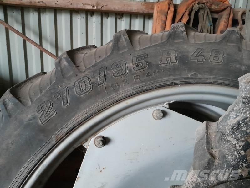  - - - 270/95R48 Pneumatici, ruote e cerchioni