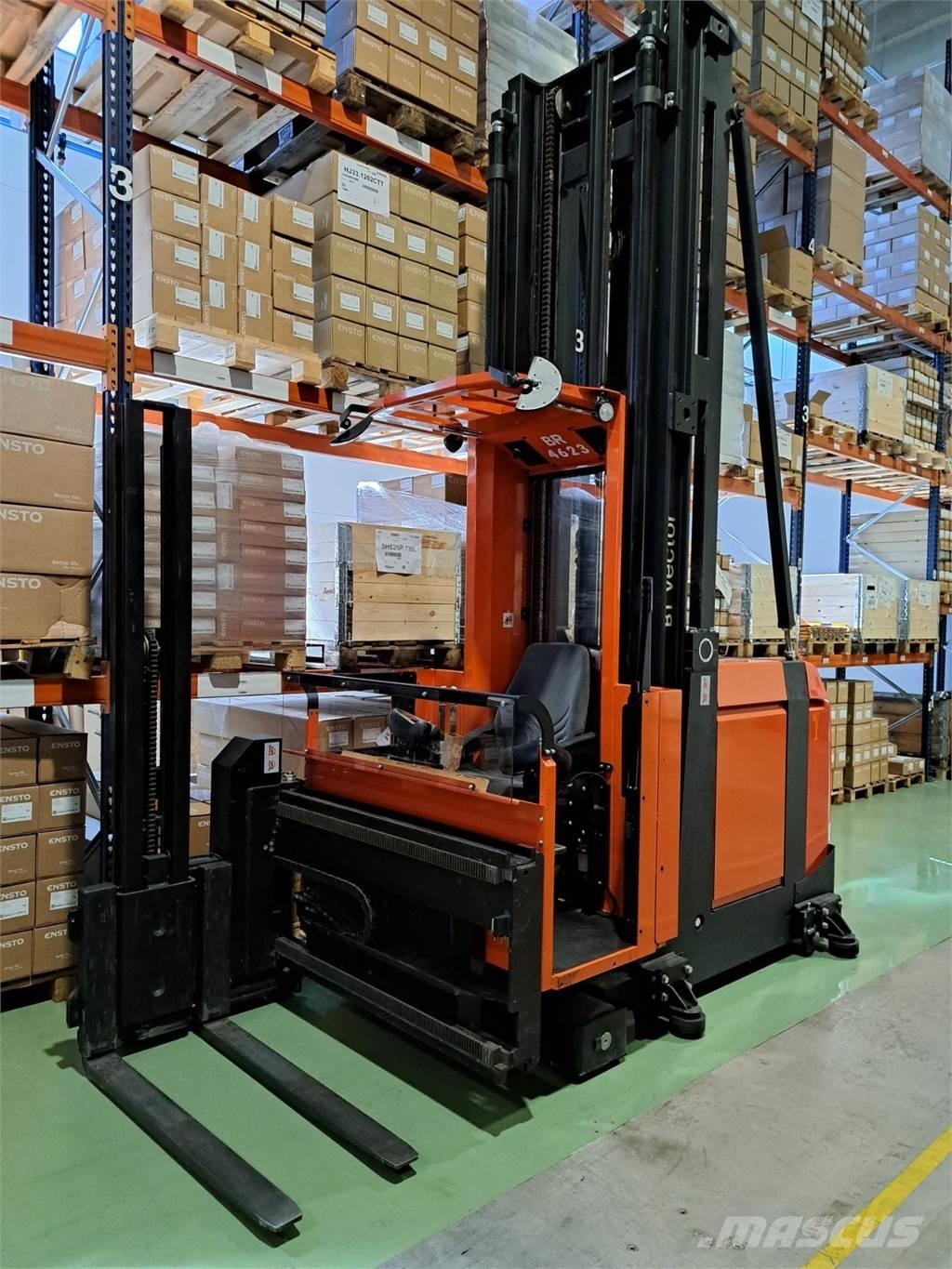 BT VCE100 Elevatore passaggio stretto