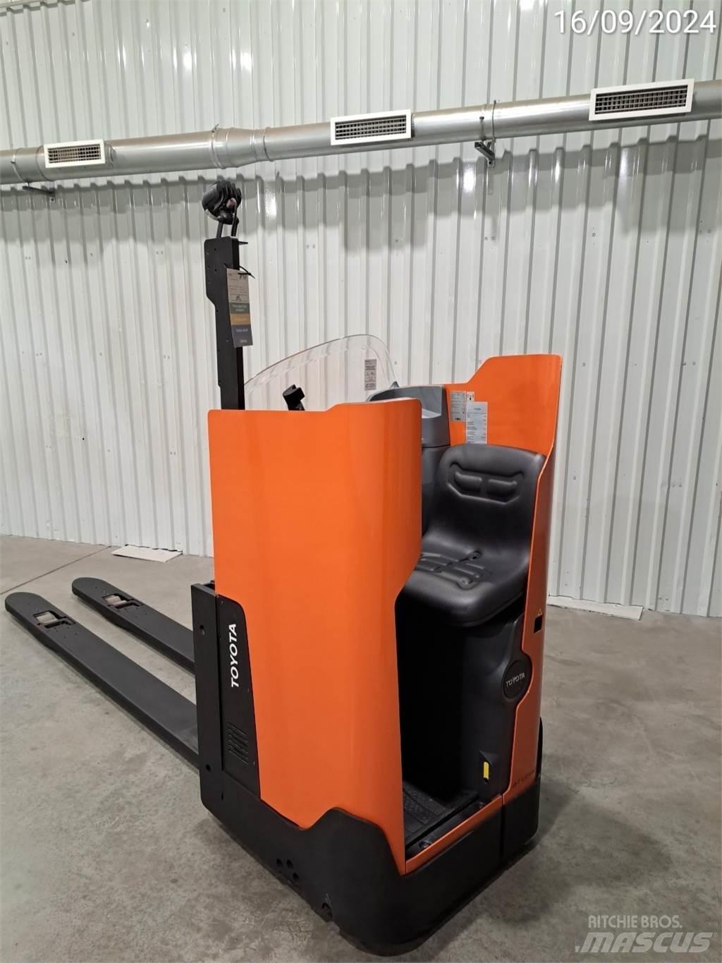 BT LSI200 Transpallet elettrici a timone