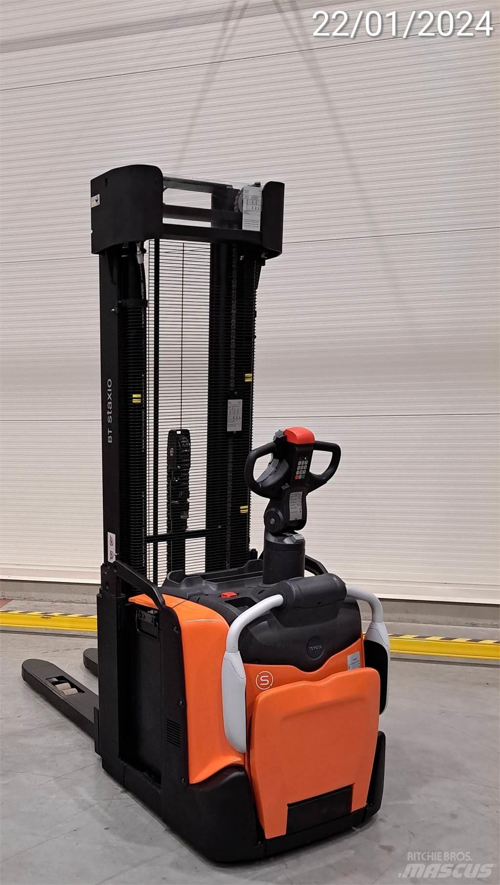 BT SPE160 Transpallet uomo a terra