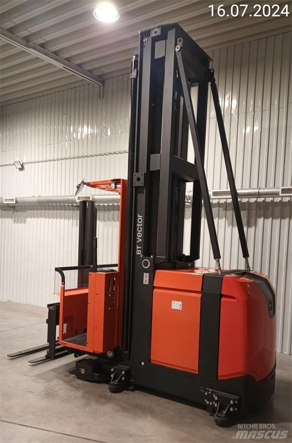 BT VCE100 Elevatore passaggio stretto