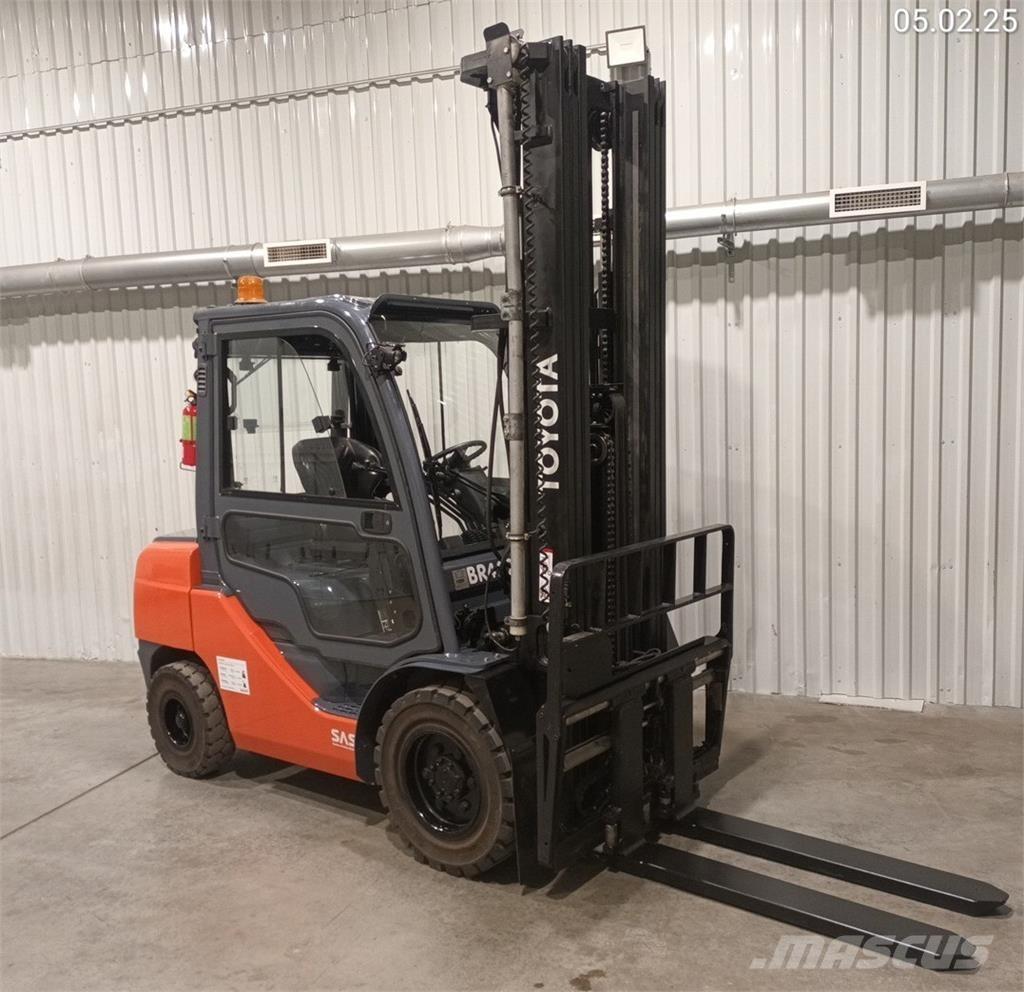 Toyota 02-8FDF30 Carrelli elevatori diesel