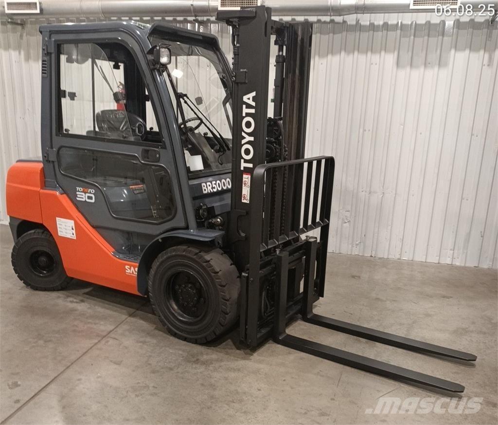 Toyota 02-8FDF30 Carrelli elevatori diesel