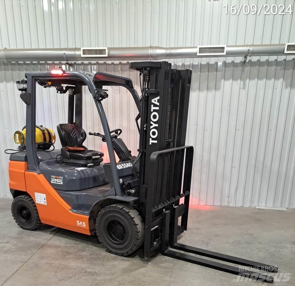 Toyota 02-8FGF25 Carrelli elevatori GPL