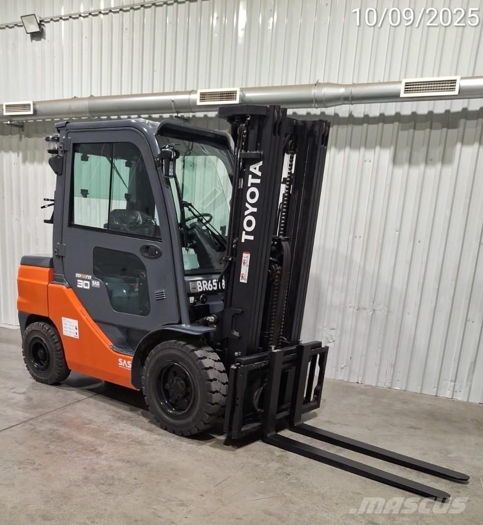 Toyota 52-8FDF30 Carrelli elevatori diesel