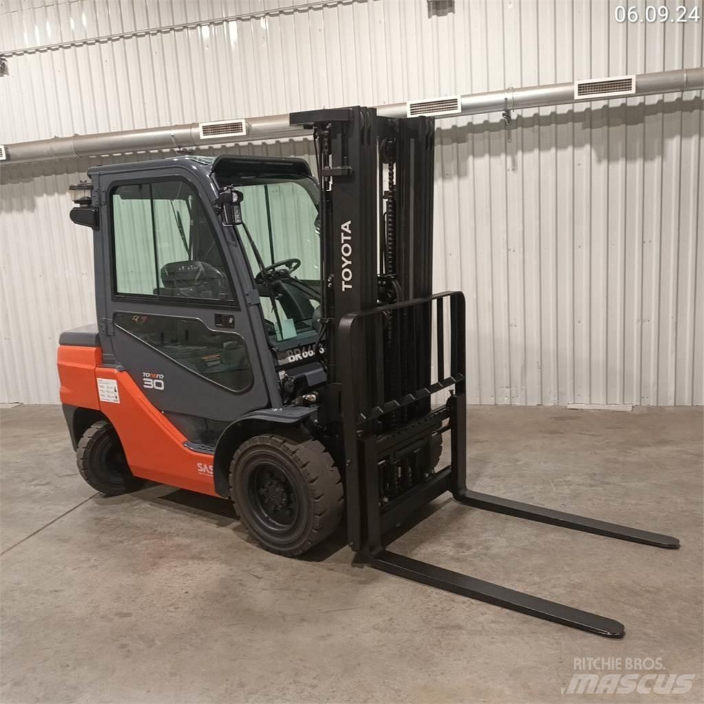 Toyota 52-8FDF30 Carrelli elevatori diesel