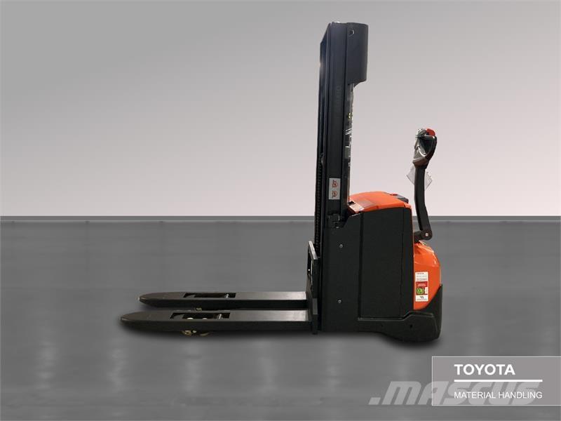 BT SWE120L Transpallet uomo a terra