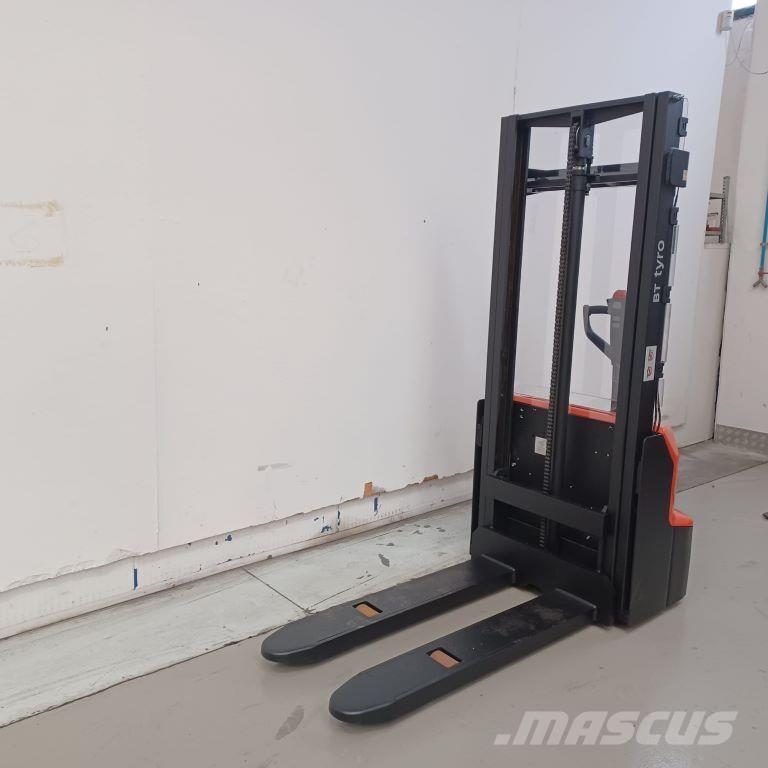 BT SHE100 Stoccatori manuali