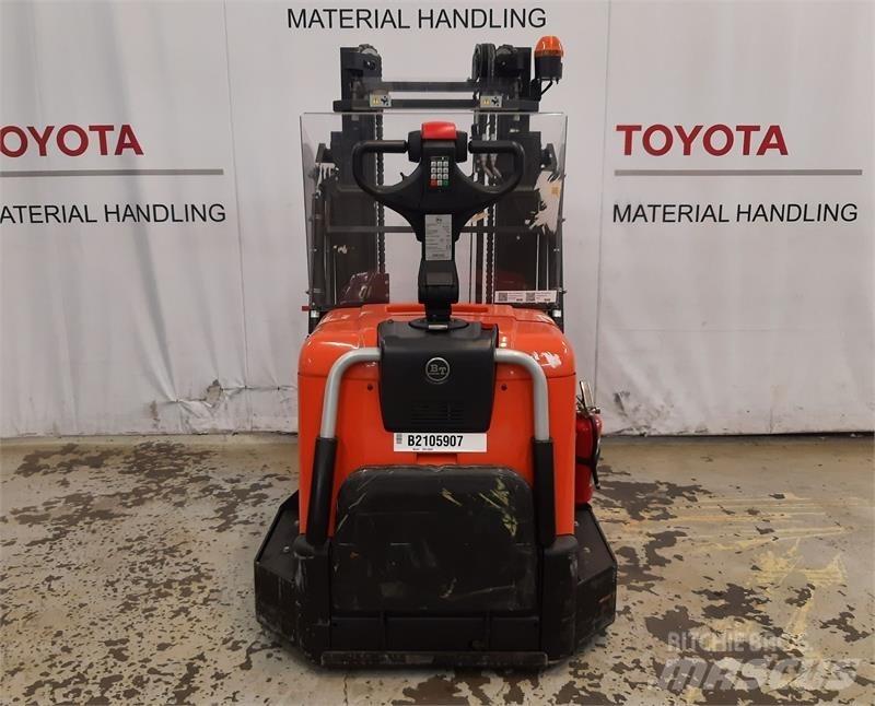 BT SPE120XR Transpallet uomo a terra