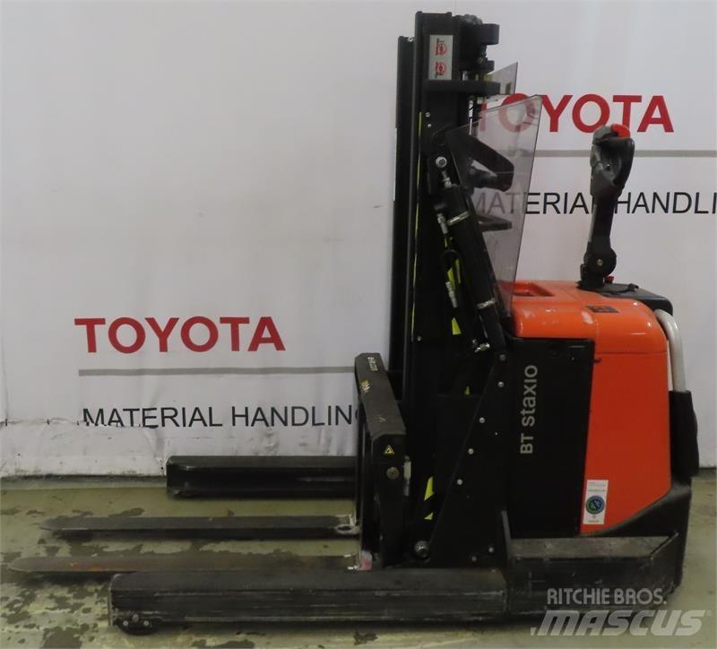 BT SPE120XR Transpallet uomo a terra