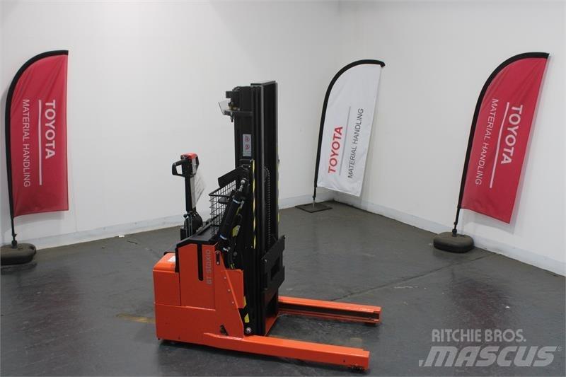 BT RWE120 Stoccatori manuali