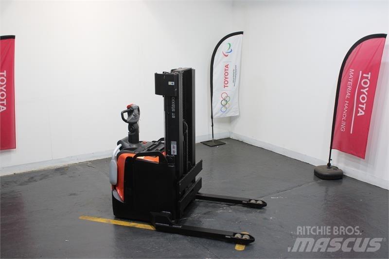 BT SPE140S Transpallet uomo a terra