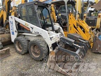 Bobcat 753 Mini pale