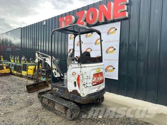 Bobcat E17 Canopy Miniescavatori
