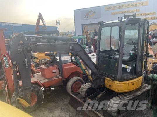 Komatsu PC26MR-3 Miniescavatori