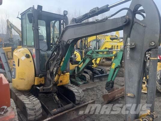 Komatsu PC26MR-3 Miniescavatori