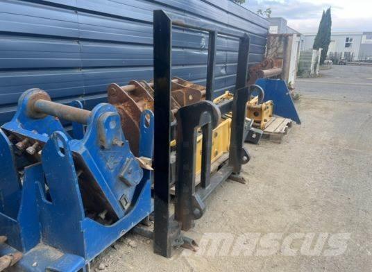 Merlo Pique botte Sollevatori telescopici