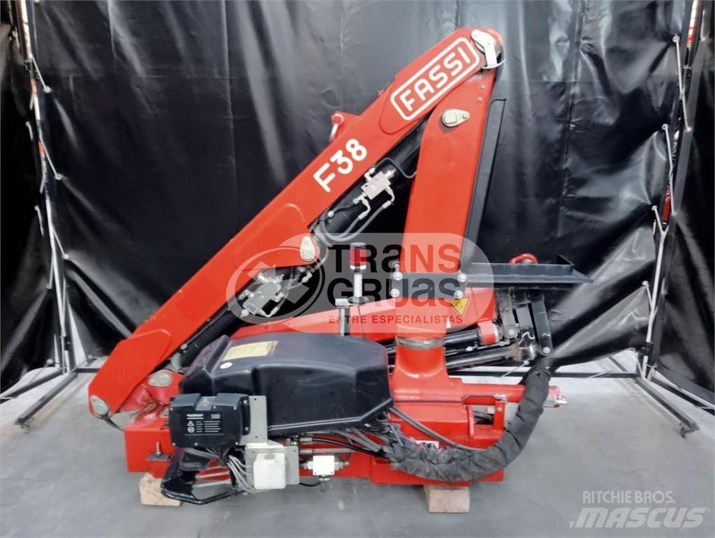 Fassi F38AF Gru da carico