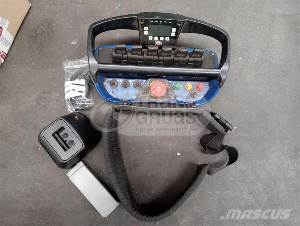 HMF 1520 K4 Gru da carico