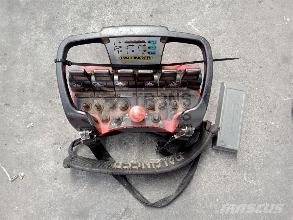 Palfinger PK 20002 Gru da carico
