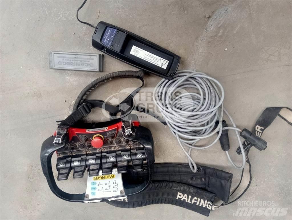 Palfinger PK 9001 EH Gru da carico