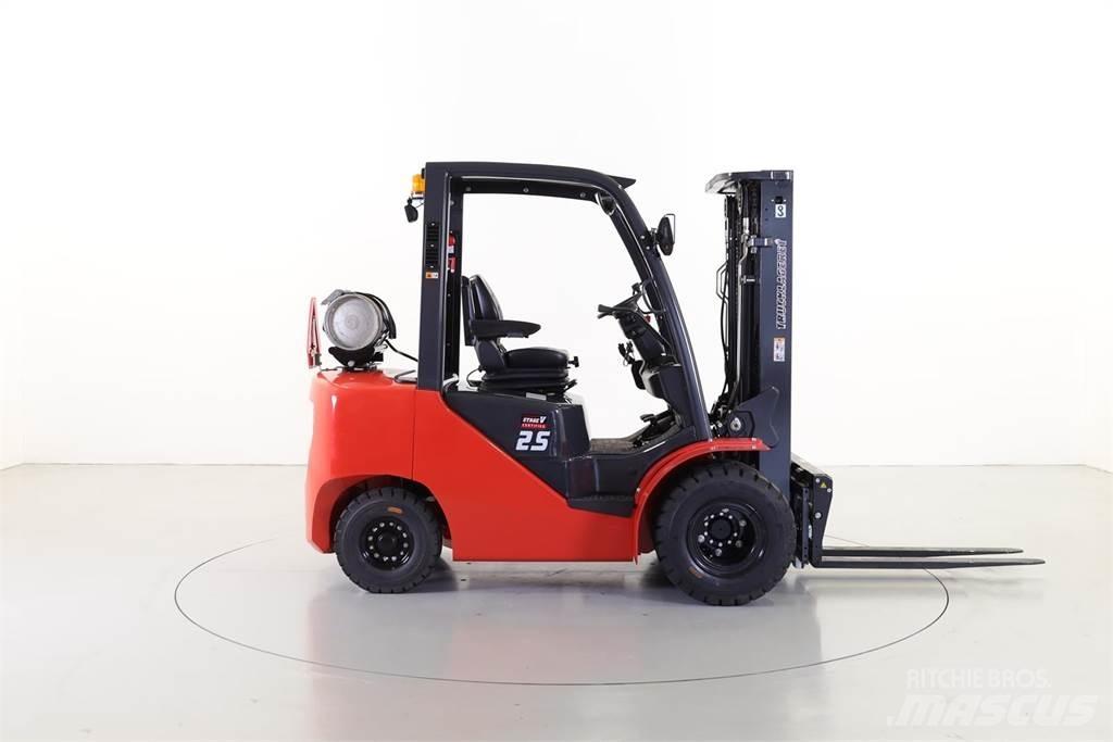 EP CPYD25-XH3F Carrelli elevatori GPL