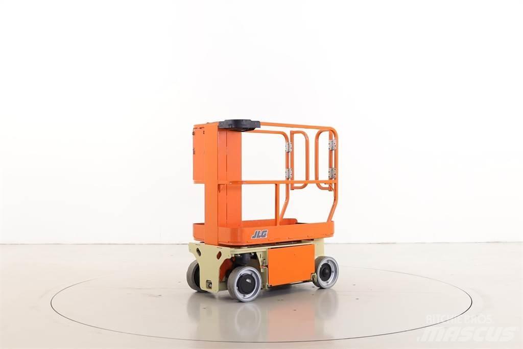 JLG 1230ES Sollevatori verticali