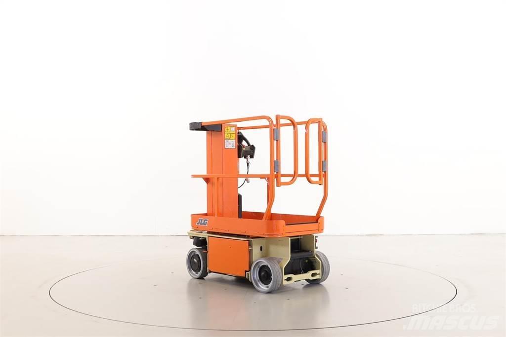 JLG 1230ES Sollevatori verticali