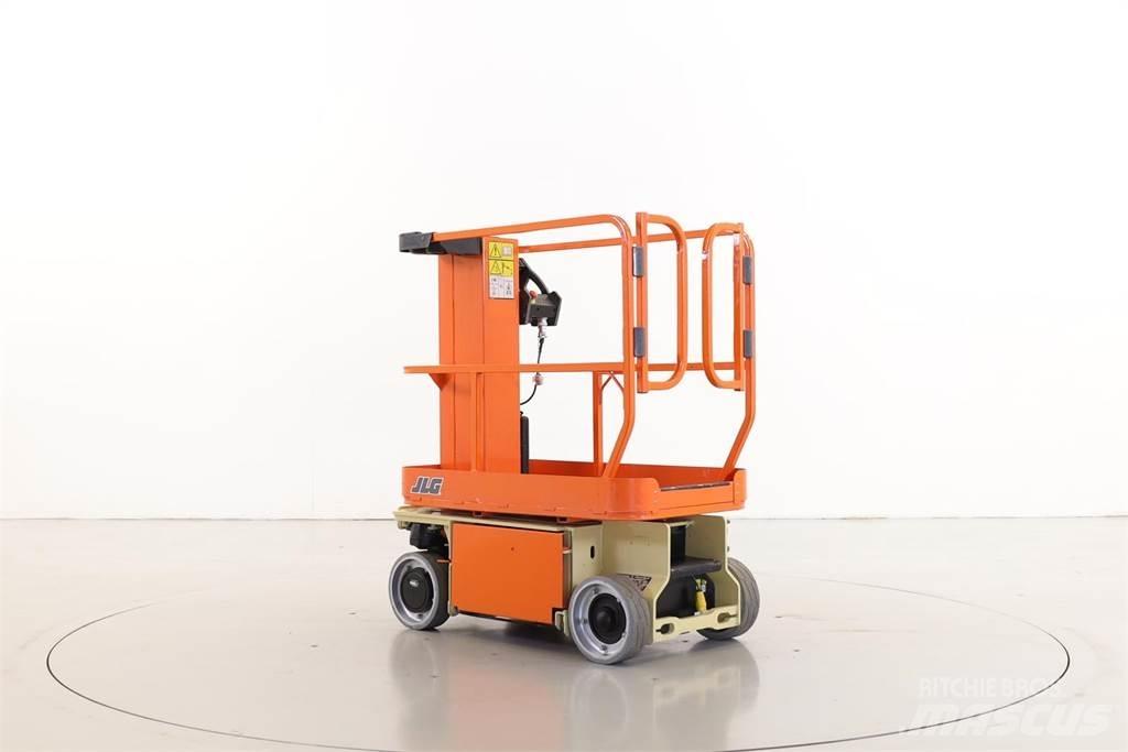 JLG 1230ES Sollevatori verticali