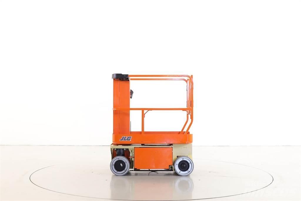 JLG 1230ES Sollevatori verticali