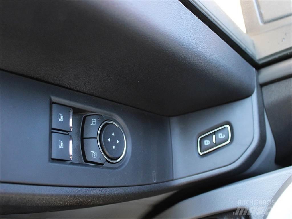 Ford F350 Piattaforme autocarrate