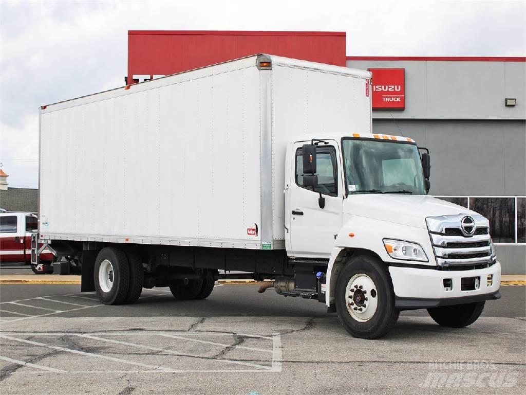 Hino L6 Camion cassonati