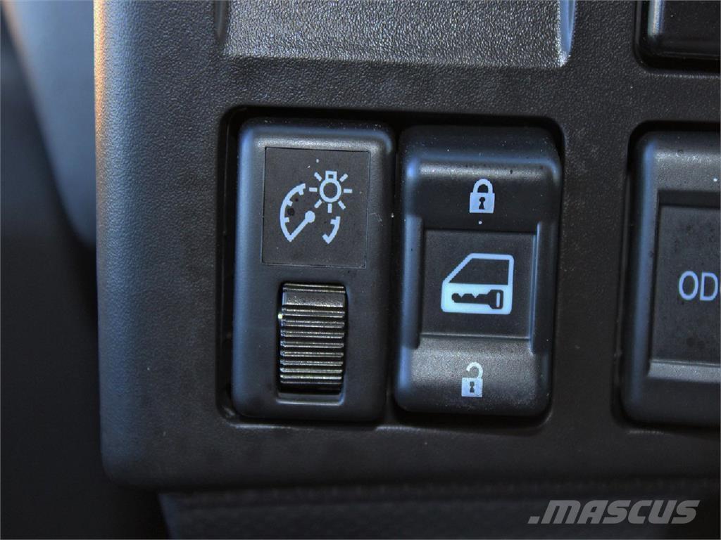 Isuzu NPR-HD Camion ribaltabili