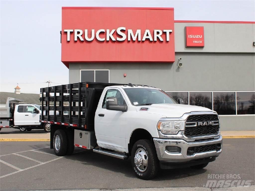 RAM 3500 Camion con sponde ribaltabili