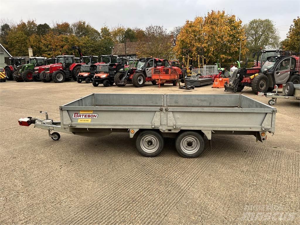 Bateman TRAILER Altri rimorchi