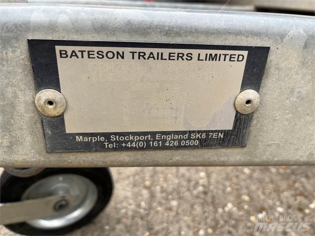 Bateman TRAILER Altri rimorchi