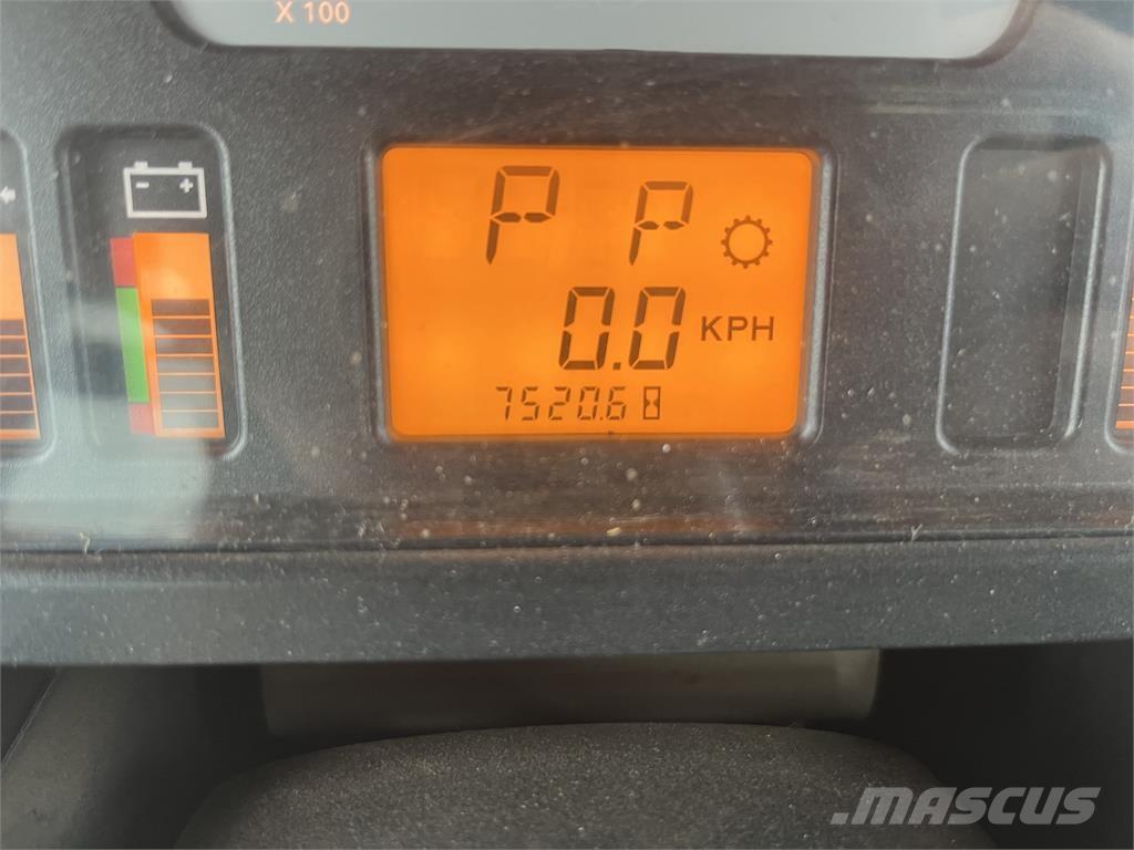 Challenger MT775E Trattori