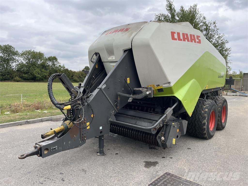 CLAAS 3300 Presse quadre