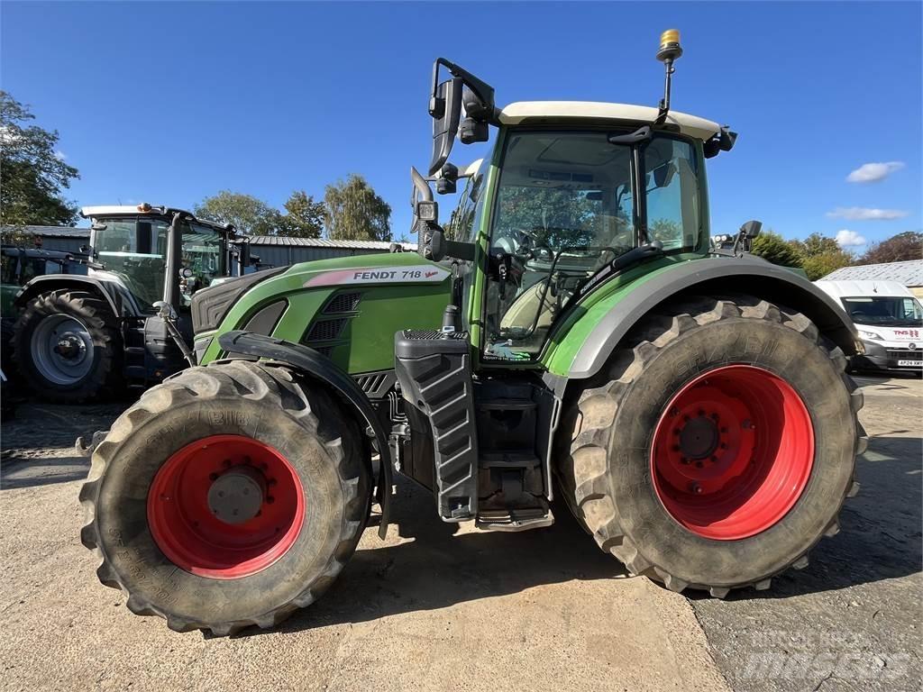Fendt 718 Trattori