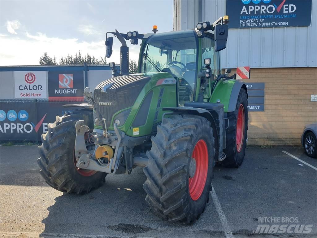 Fendt 718 VARIO S4 Trattori