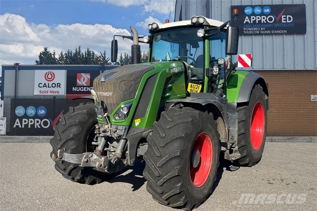 Fendt 828 VARIO Trattori