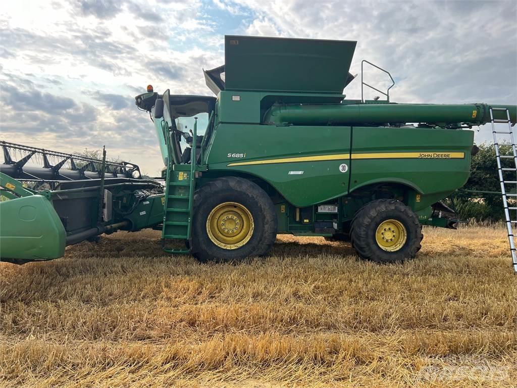 John Deere S685I Mietitrebbiatrici