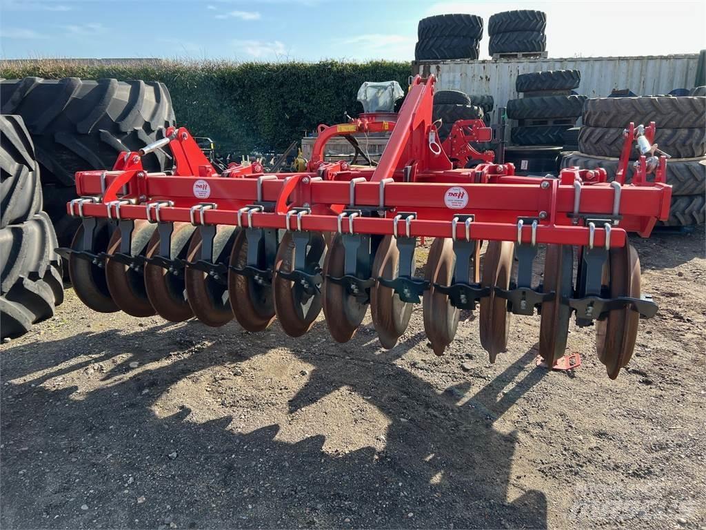 Kverneland FL300 Coltivatori