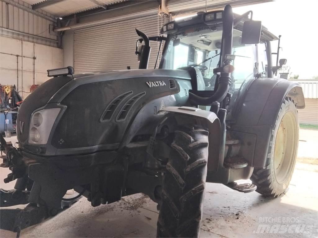 Valtra T183V Trattori