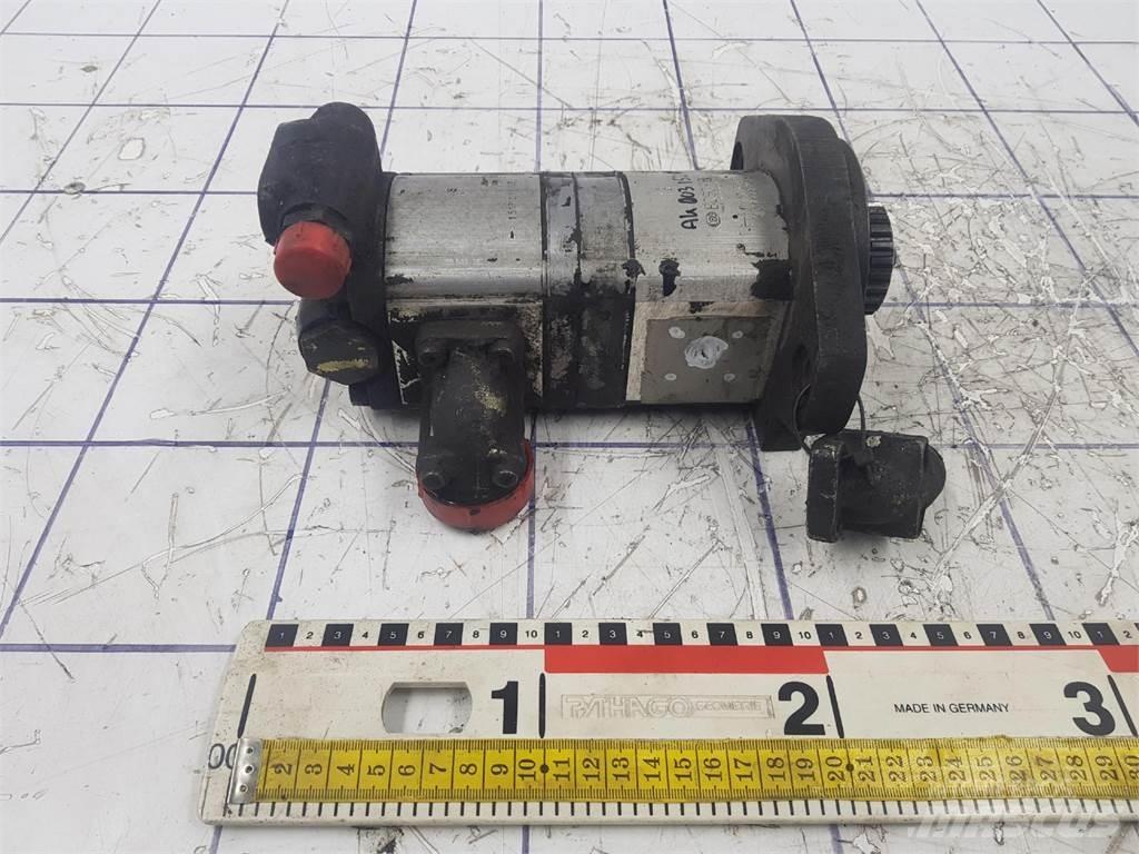 Bosch dual gear pump Parti e equipaggiamenti per Gru