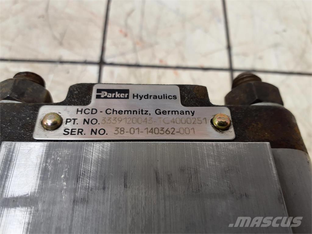  CT2 Dual gear pump Parti e equipaggiamenti per Gru