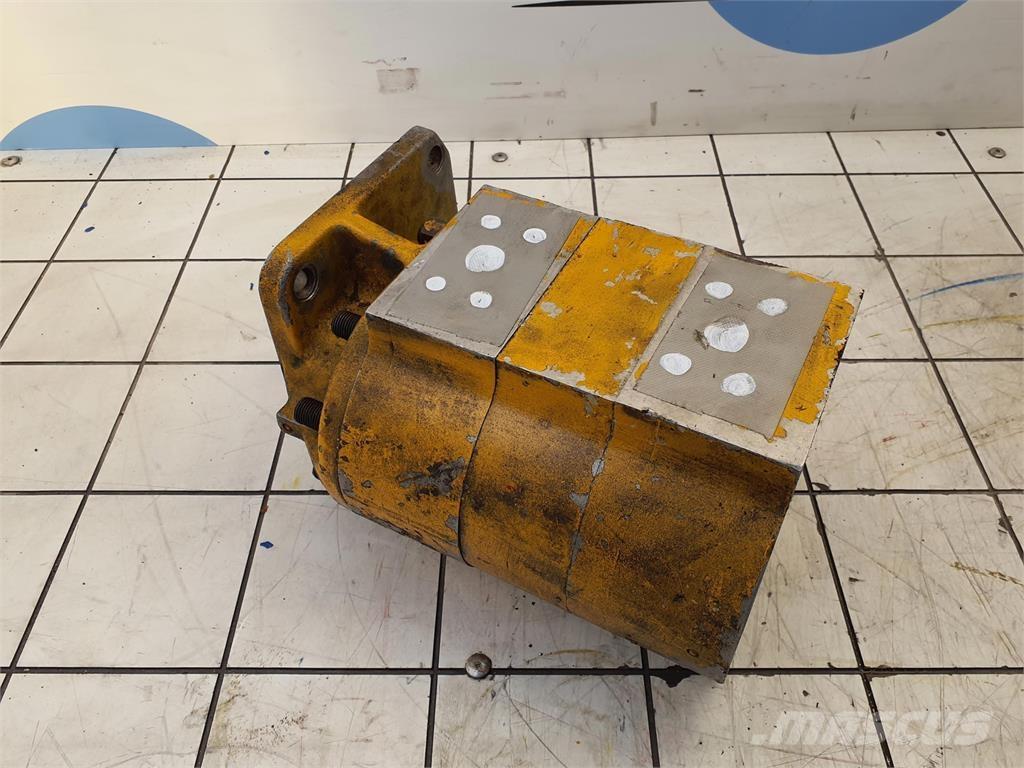  Dual gear pump Parti e equipaggiamenti per Gru