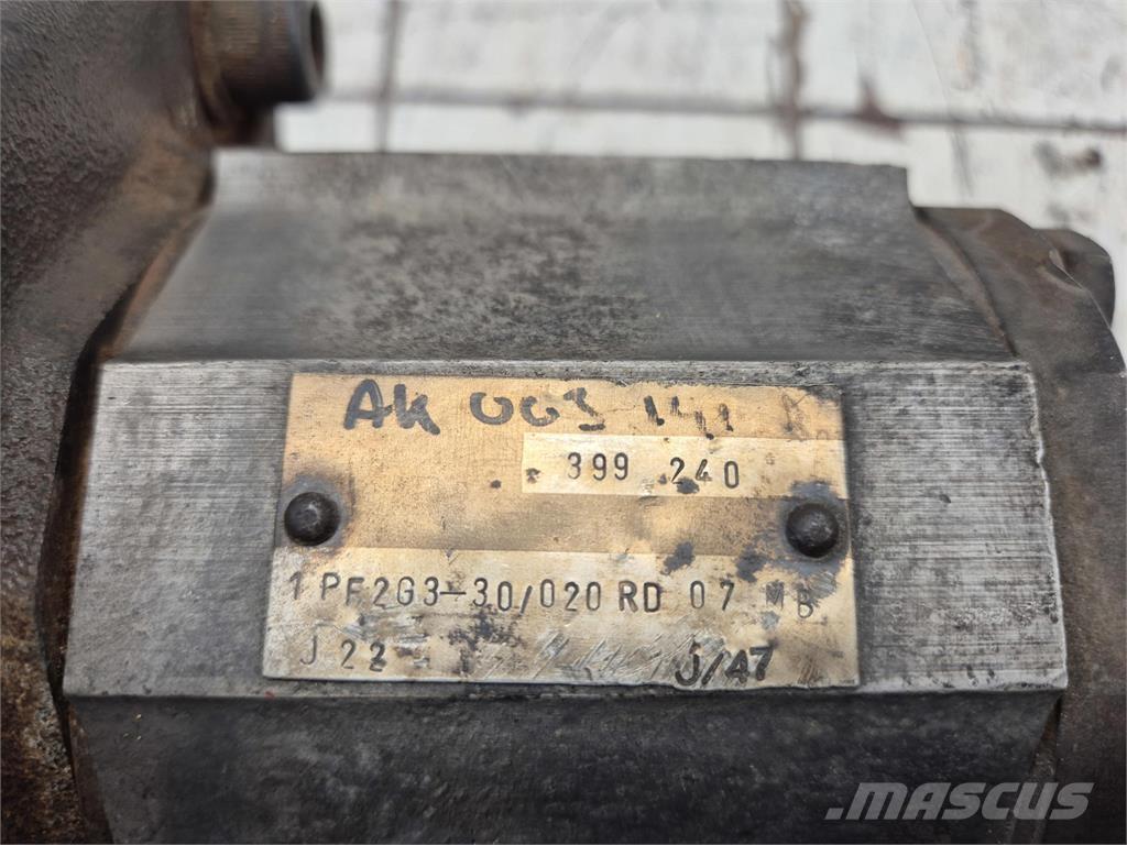  Gear pump Parti e equipaggiamenti per Gru