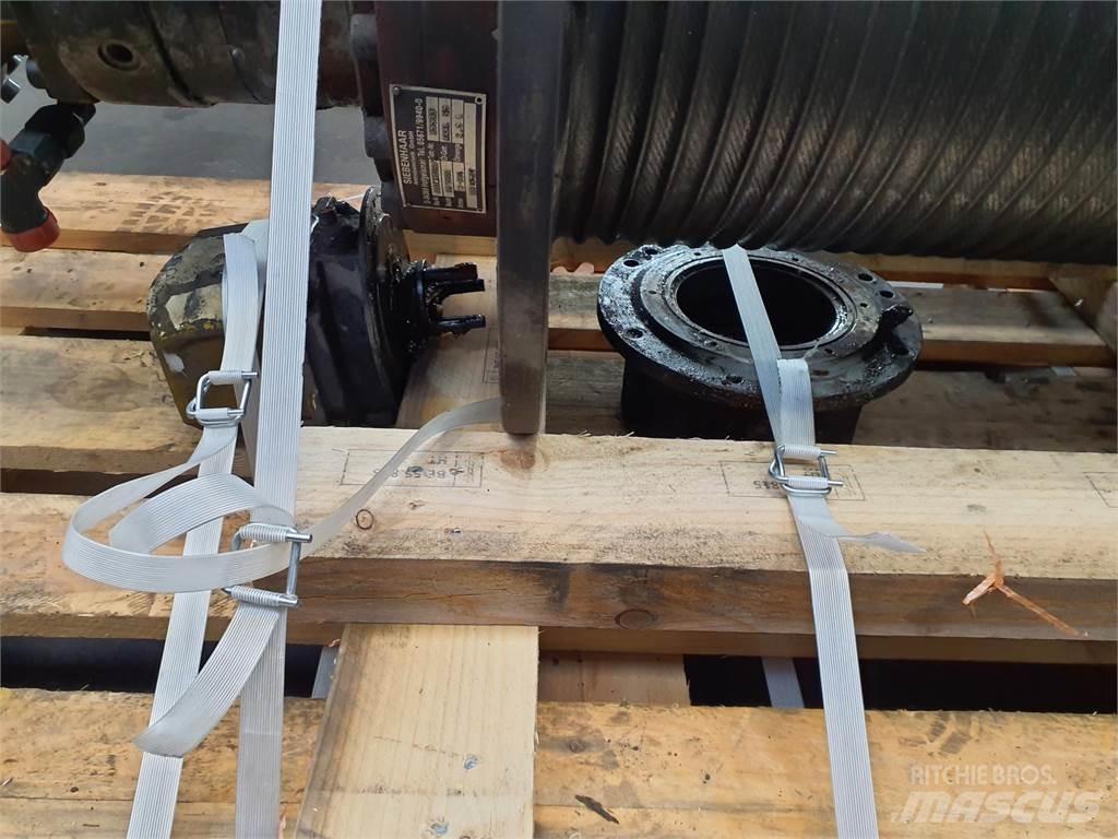 Grove GMK 4075 winch Parti e equipaggiamenti per Gru