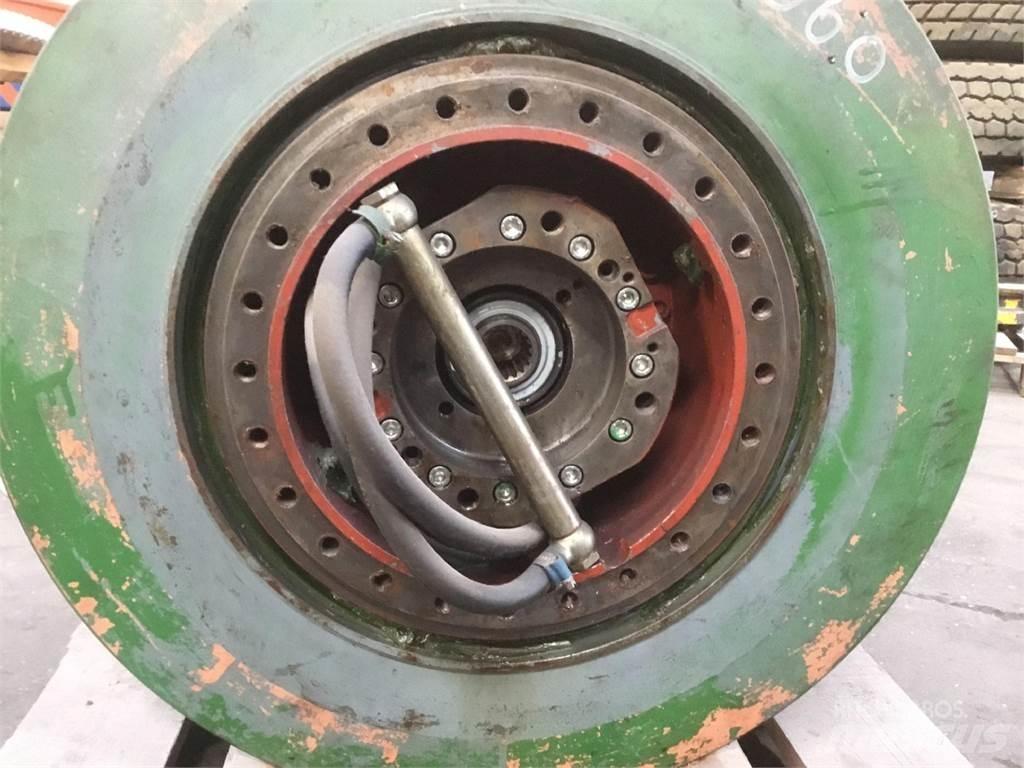 Krupp KMK 4060 winch Parti e equipaggiamenti per Gru
